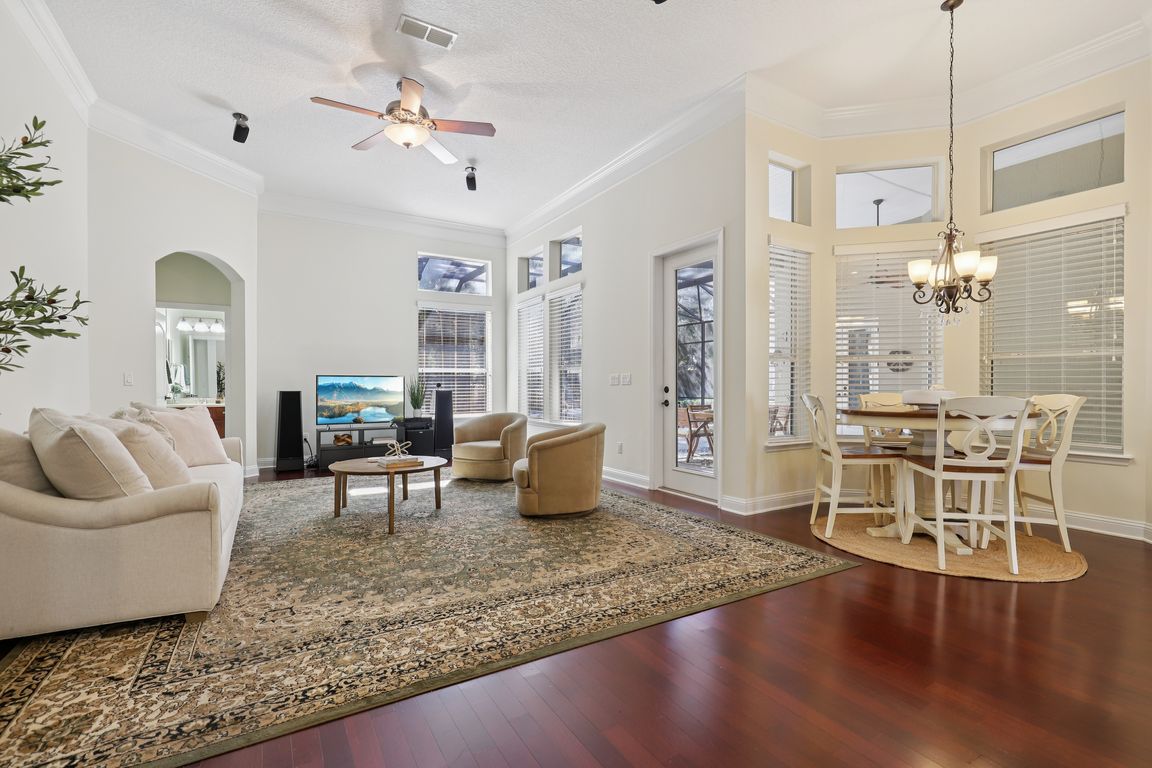 next background image