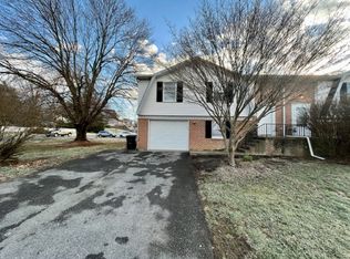 396 N Duke St, Millersville, PA 17551