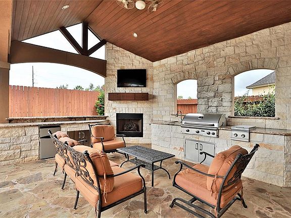2nd image of 15406 Hillside Terrace Ln