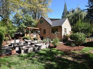 7970 SW Taylors Ferry Rd, Portland, OR 97223