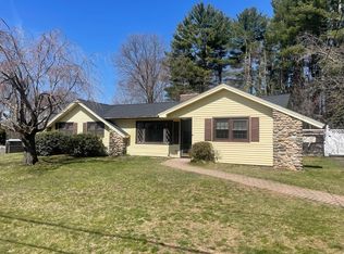 10 Wilbur Dr, Ashland, MA 01721