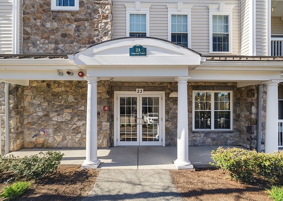 1st image of 23 Augustus Ct Unit 4003