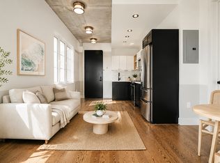 31-19 37th St #2Y, Astoria, NY 11103