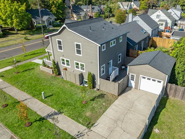 3121 N 11th St, Tacoma, WA 98406