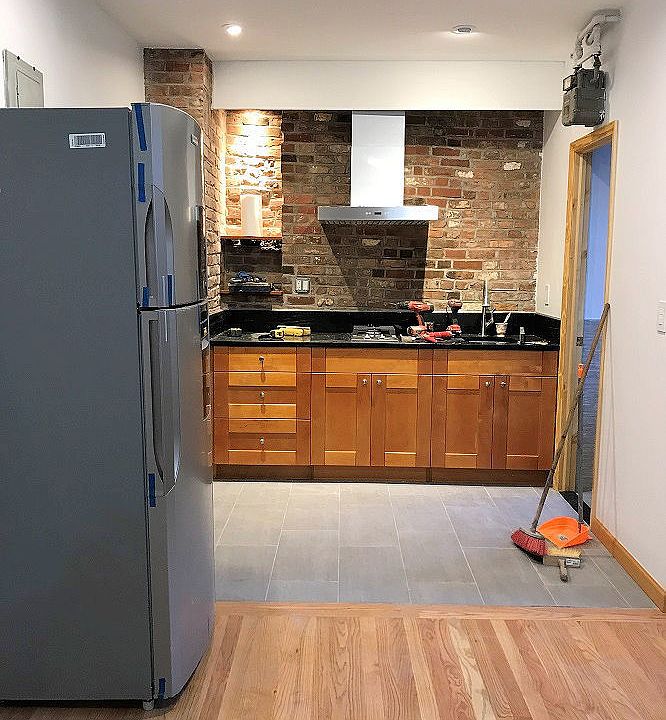 1st image of 90 Madison St #6