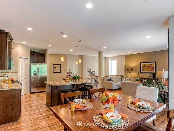 5th image of 2724 Cassius Street #181