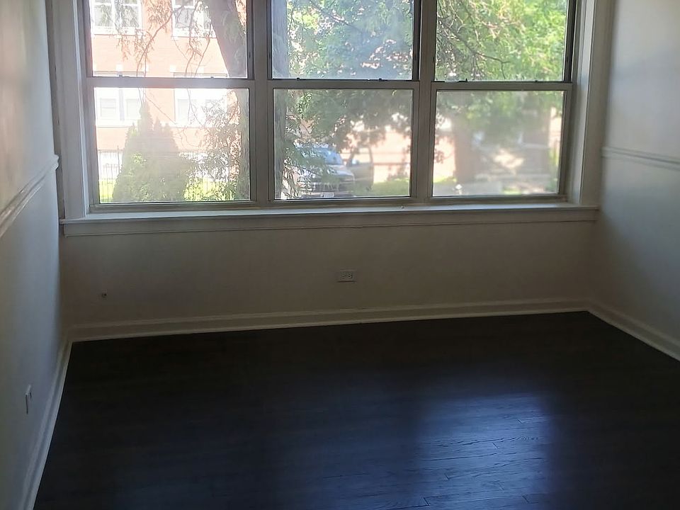2nd image of 2700 E 78th St #1