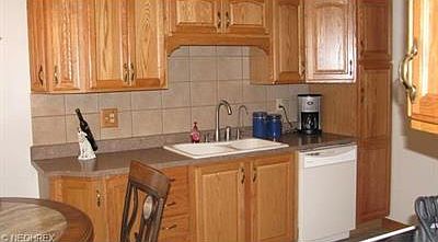 3rd image of 1254 Roundtable Ct