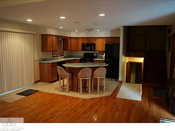 3rd image of 2574 E Kodiak Dr