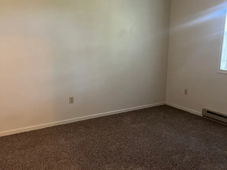 32 Oriole Dr — Photo 11