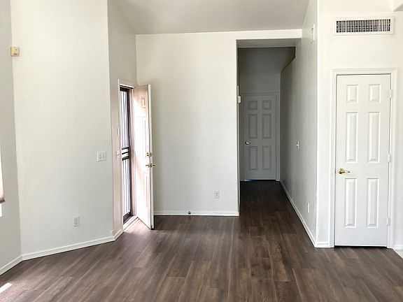 Entry area