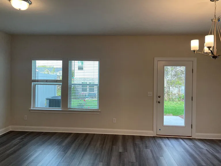 1523 Olympic Ln #202 — Photo 6