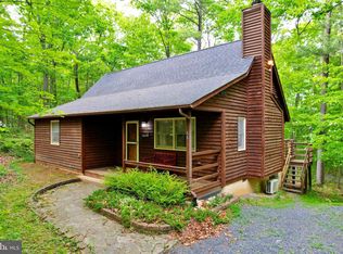 55 Morrie Dr, Basye, VA 22810