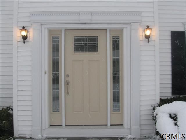 2nd image of 838 Salem Dr