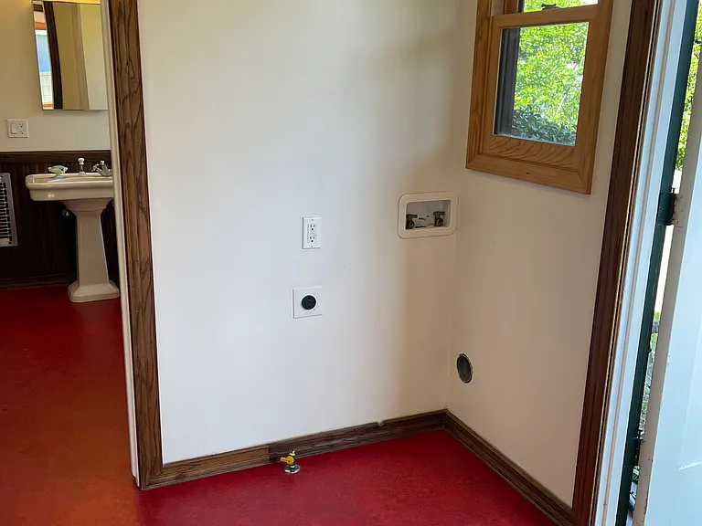 2641 E Orange Grove Blvd — Photo 23