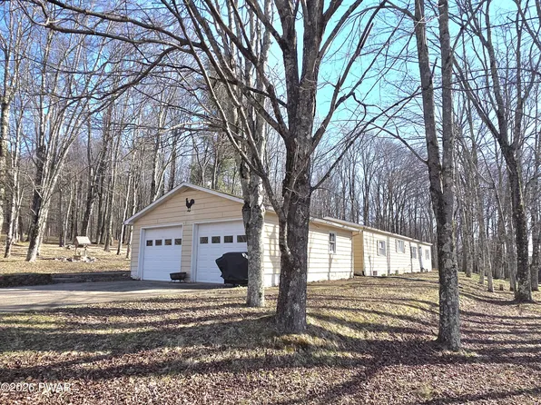 183 Galloway Rd, Equinunk, PA 18417