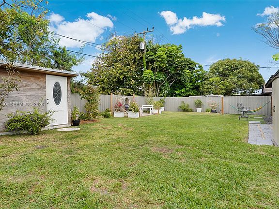 2nd image of 9771 Martinique Dr
