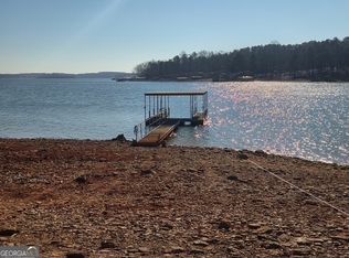 142 Circle Dr #C, Hartwell, GA 30643