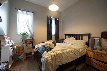 Rented by Rennit Inc.