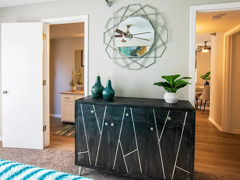 Park Edge Apartments — Photo 9