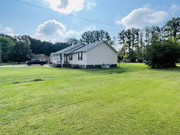 2nd image of 135 Sadonnah Ln