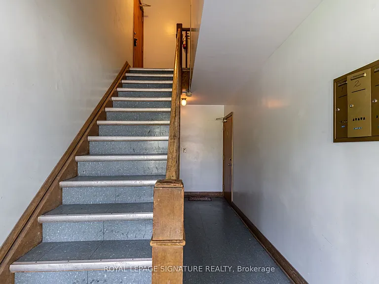 855 Simcoe St N #3 — Photo 6