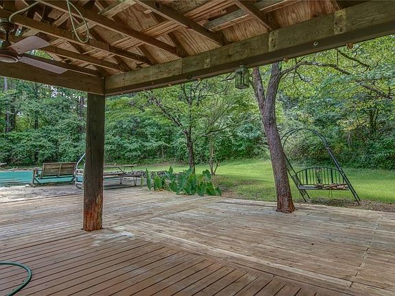 4th image of 50 Circle Creek Dr