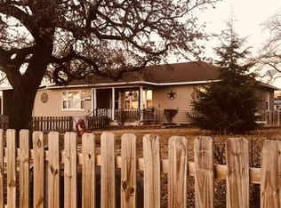 282068 E 1800 Rd, Comanche, OK 73529