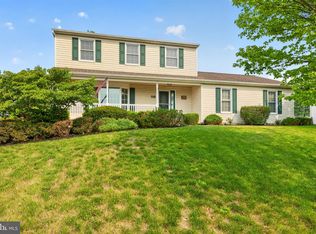56 Woodview Dr, Chalfont, PA 18914