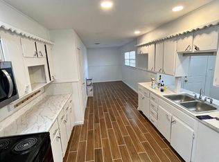1208 48th St, Lubbock, TX 79412