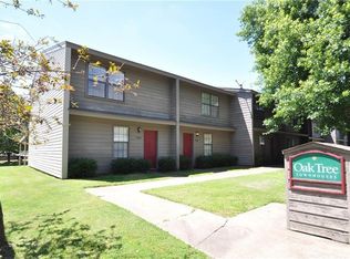 2604 E Kantz Dr, Fayetteville, AR 72703