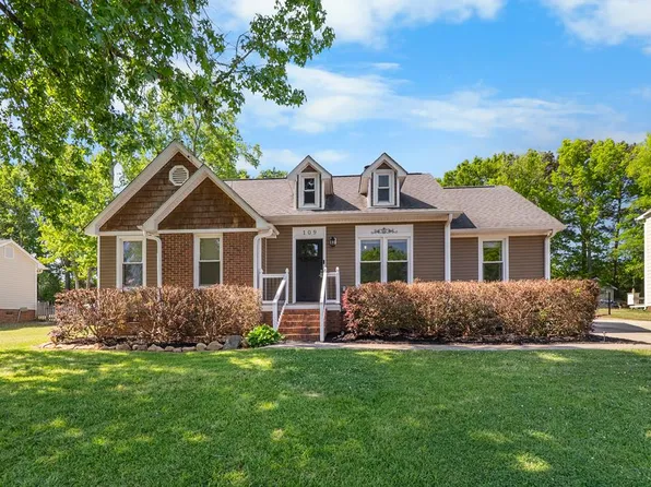 109 Shortleaf Ct, Greenwood, SC 29649