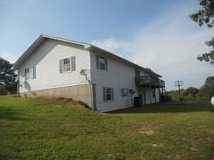 4th image of 9798 Borland Ln