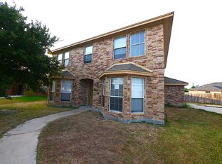 3053 S Fork Dr, Corpus Christi, TX 78414