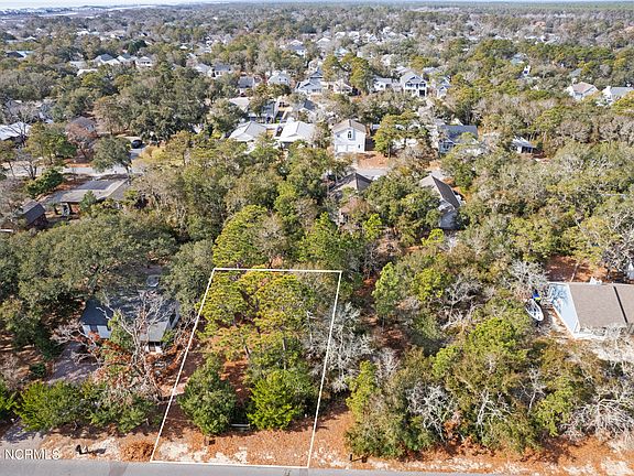 2nd image of 129 NW 6th Street