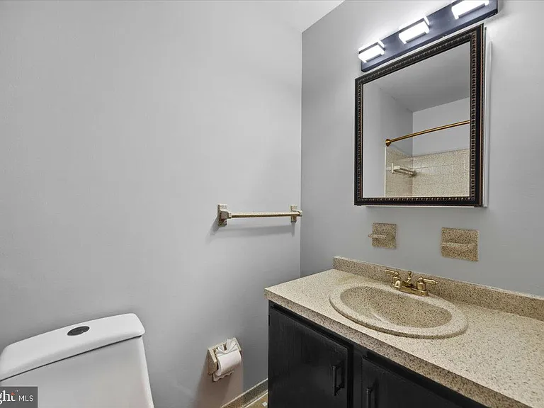 11603 Butlers Branch Rd — Photo 12