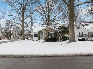 2008 Broad Blvd, Cuyahoga Falls, OH 44223
