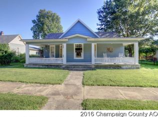215 E Center St, Monticello, IL 61856