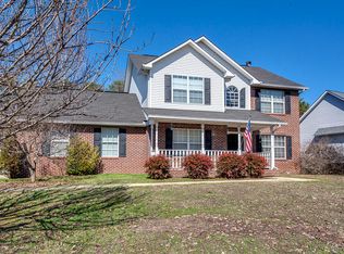 142 Autumn Dr, Clinton, TN 37716