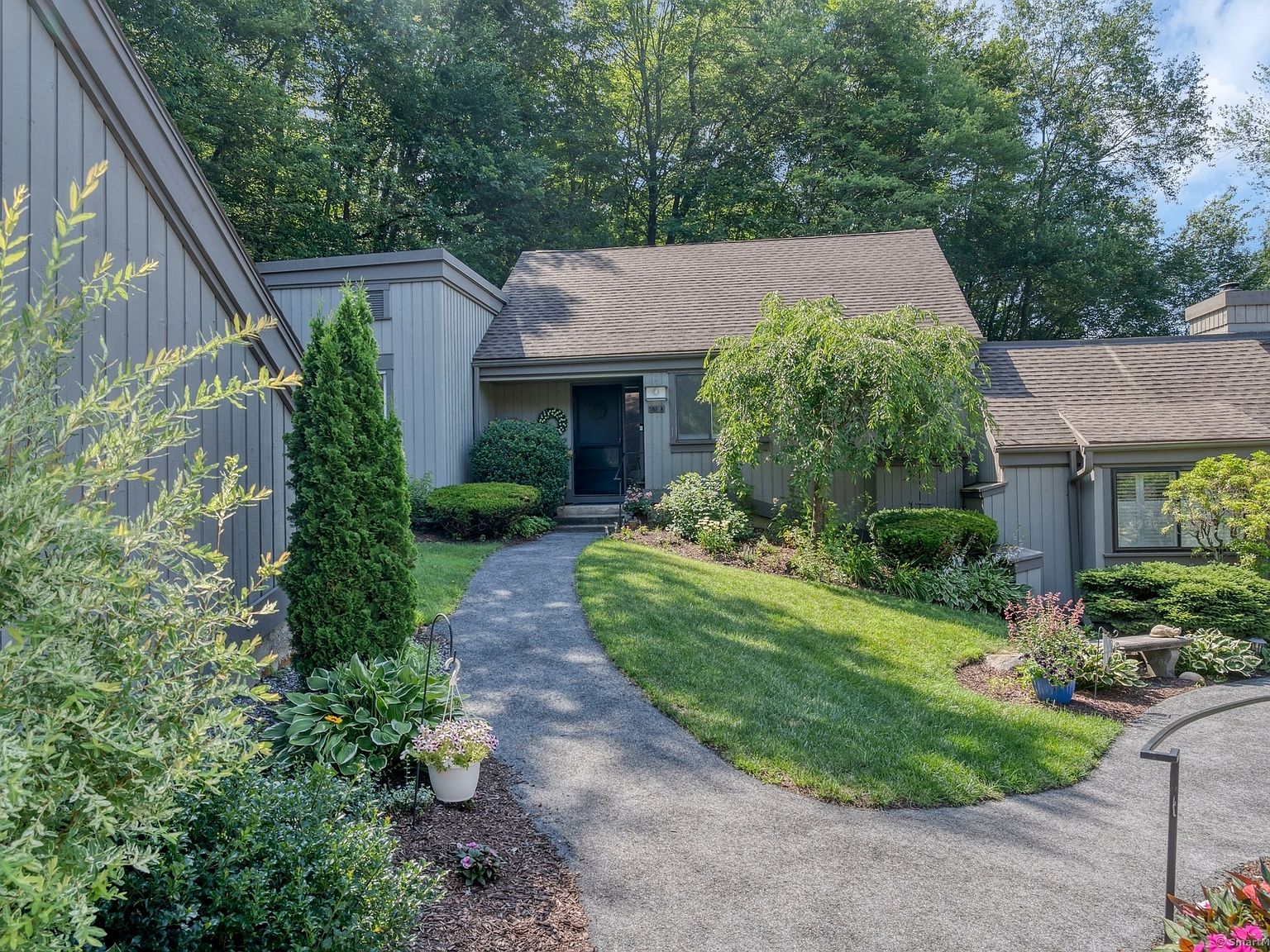 583 Heritage Village #A