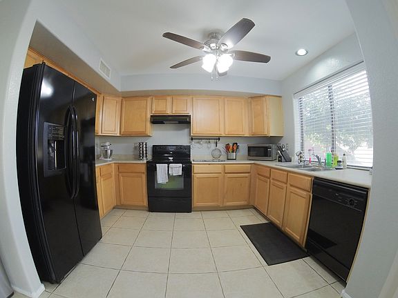 4th image of 16565 W Belleview St