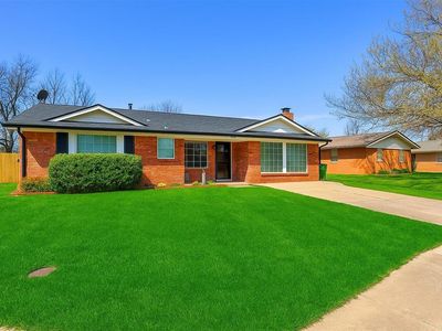 302 Tanglewood Dr, Yukon, OK, 73099