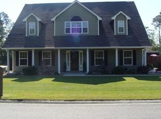 201 Tori Dr, Saint Marys, GA 31558