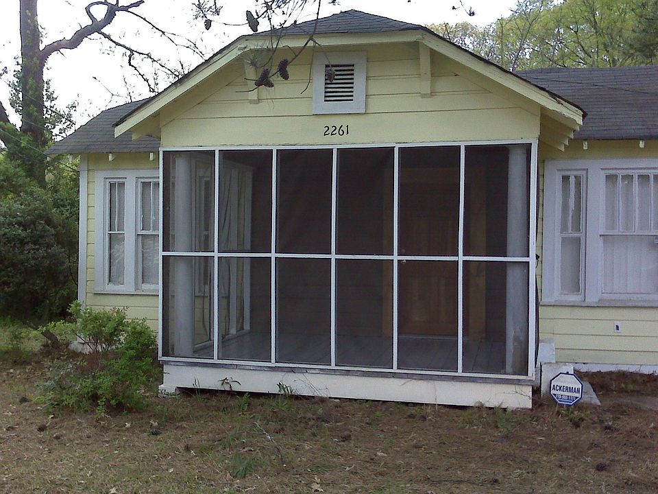 Charming, Spacious 2 BR/1BA