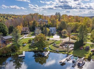 10 Buckingham Ln, Monterey, MA 01245