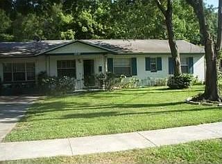 1st image of 3242 Wallington Dr
