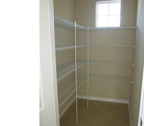 5th image of 8505 Oakshade Cir #4