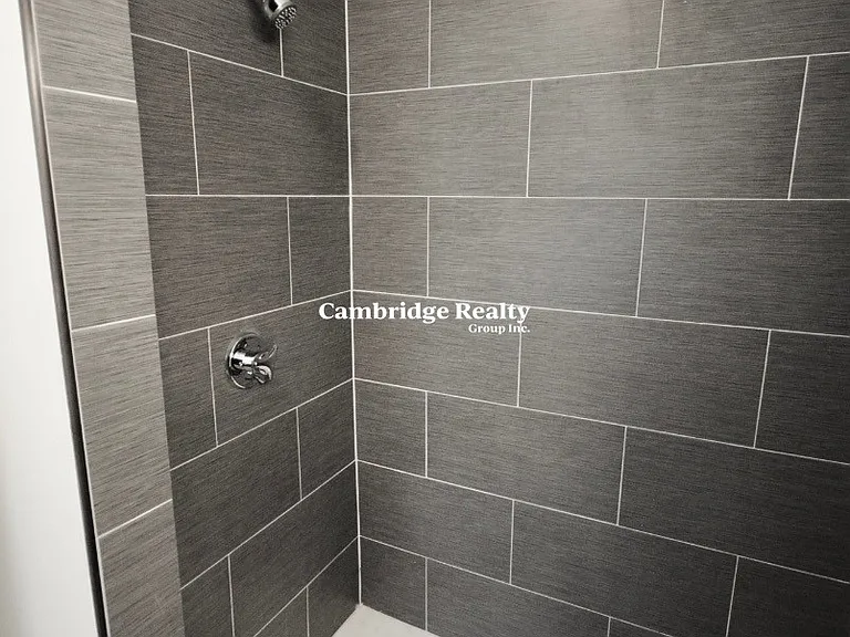 15 Taylor St #1T — Photo 8