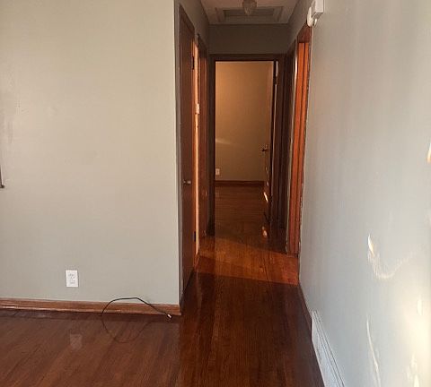4th image of 6703 S 49th St