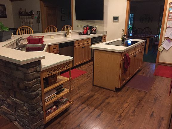 Lots of counter space 